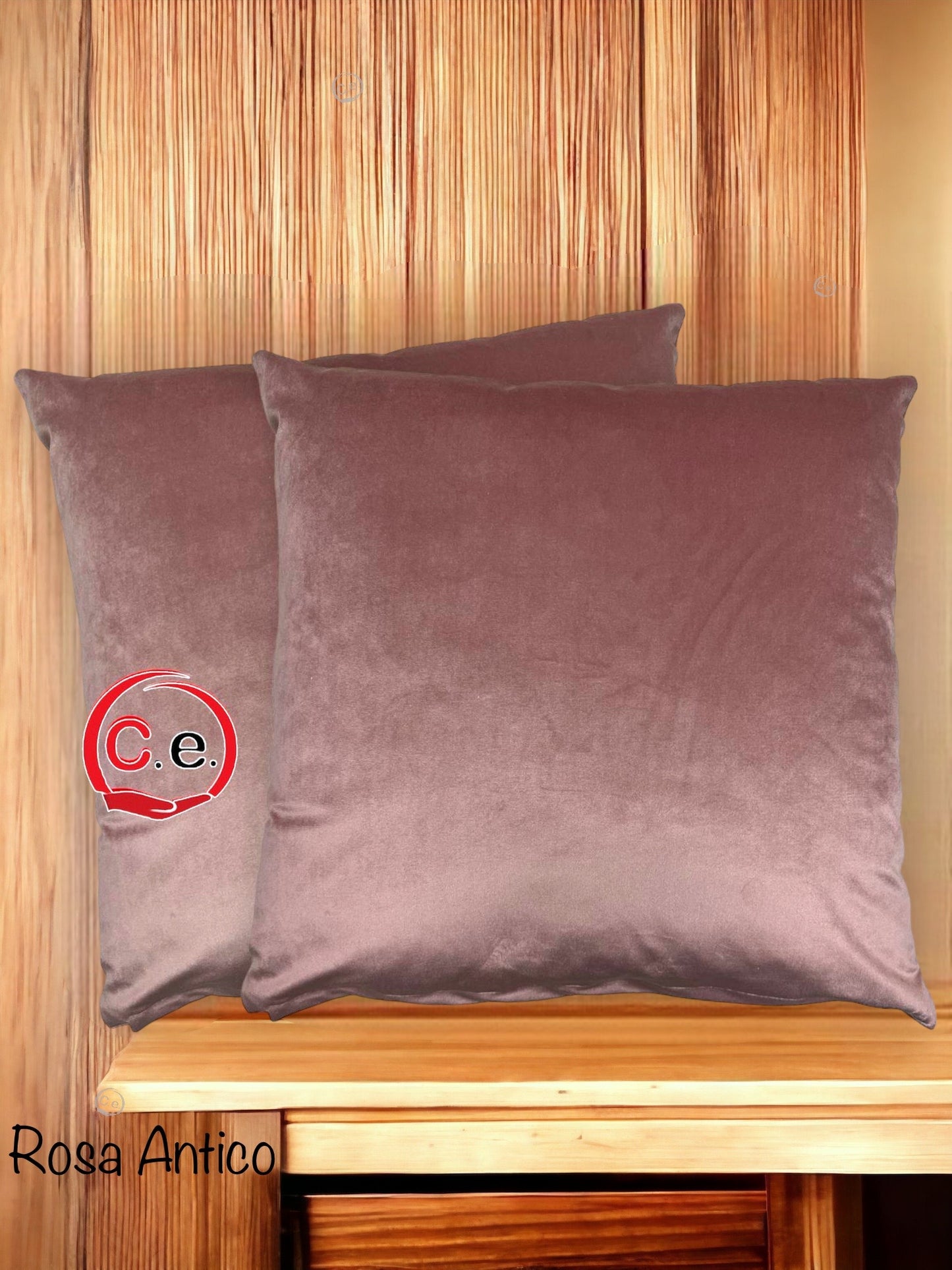 Cuscino arredo in velluto misura 50x50cm