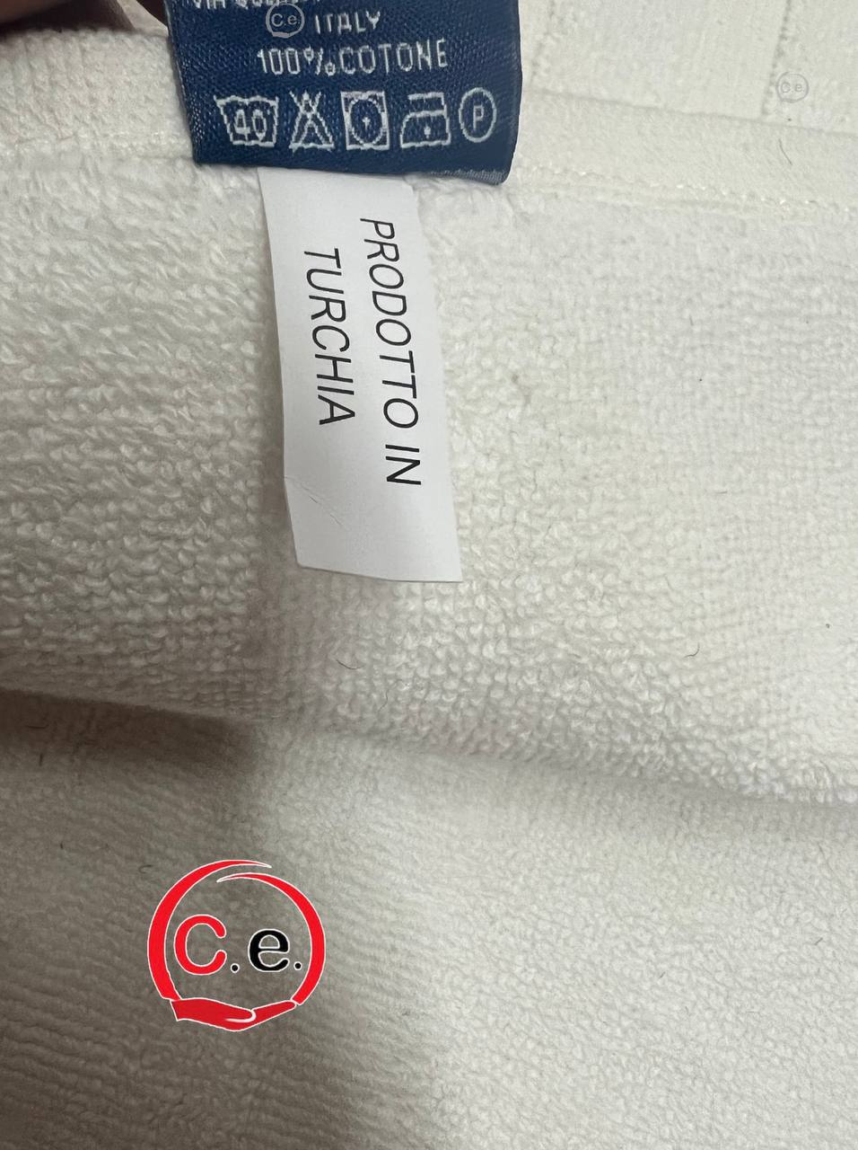 Linea Hotellerie Vingi in spugna turca pregiata puro cotone al 100%