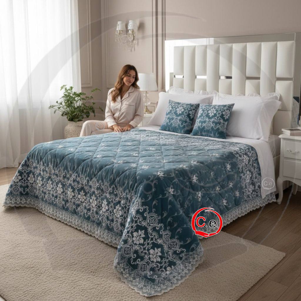 Trapunta/Piumone Venezia Coconuda ricamata con pizzo rebrodè 2 cuscini arredo coordinati