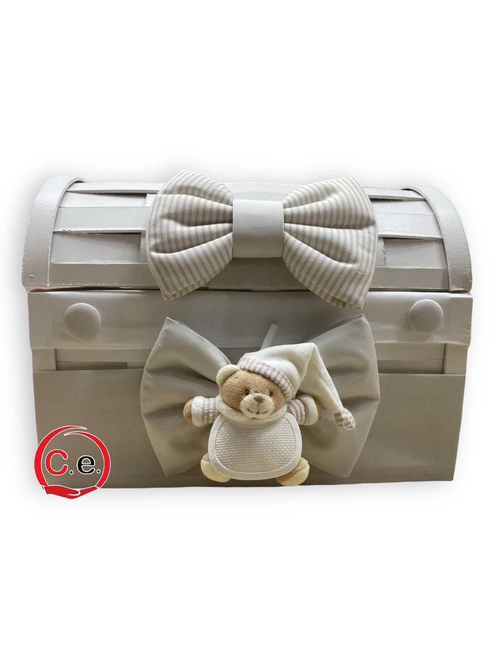 Baule grande Neonato 👶🏼 in legno fatto a mano con fiocco e pupazzo