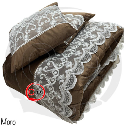 Trapunta/Piumone Anastasia Laura Blasi in velluto con 2 cuscini arredo coordinati e pizzo in organza ricamata morbida al tatto