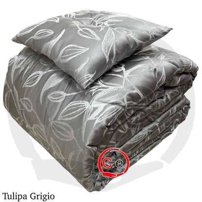 Trapunta/Piumone Tulipa in morbido raso jacquard con cuscino arredo coordinato